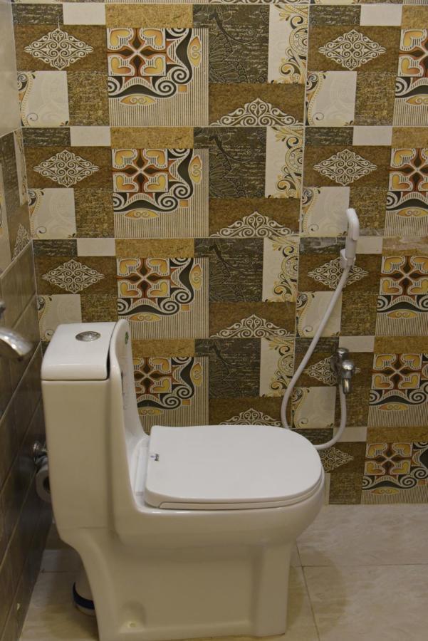 Hotel White Season Gulberg Lahaur Zewnętrze zdjęcie