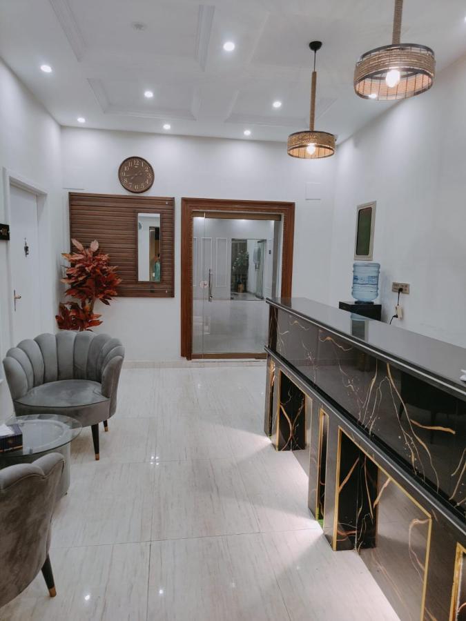 Hotel White Season Gulberg Lahaur Zewnętrze zdjęcie