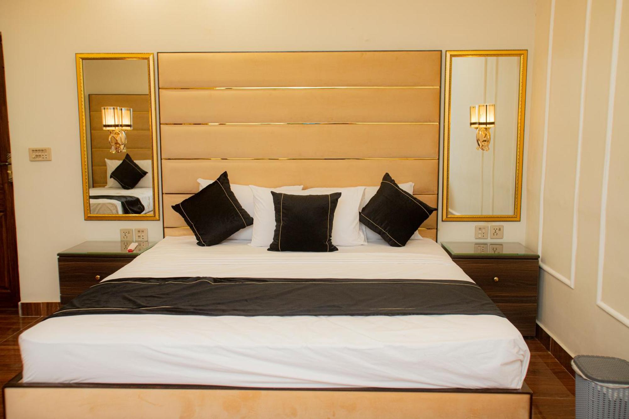 Hotel White Season Gulberg Lahaur Zewnętrze zdjęcie