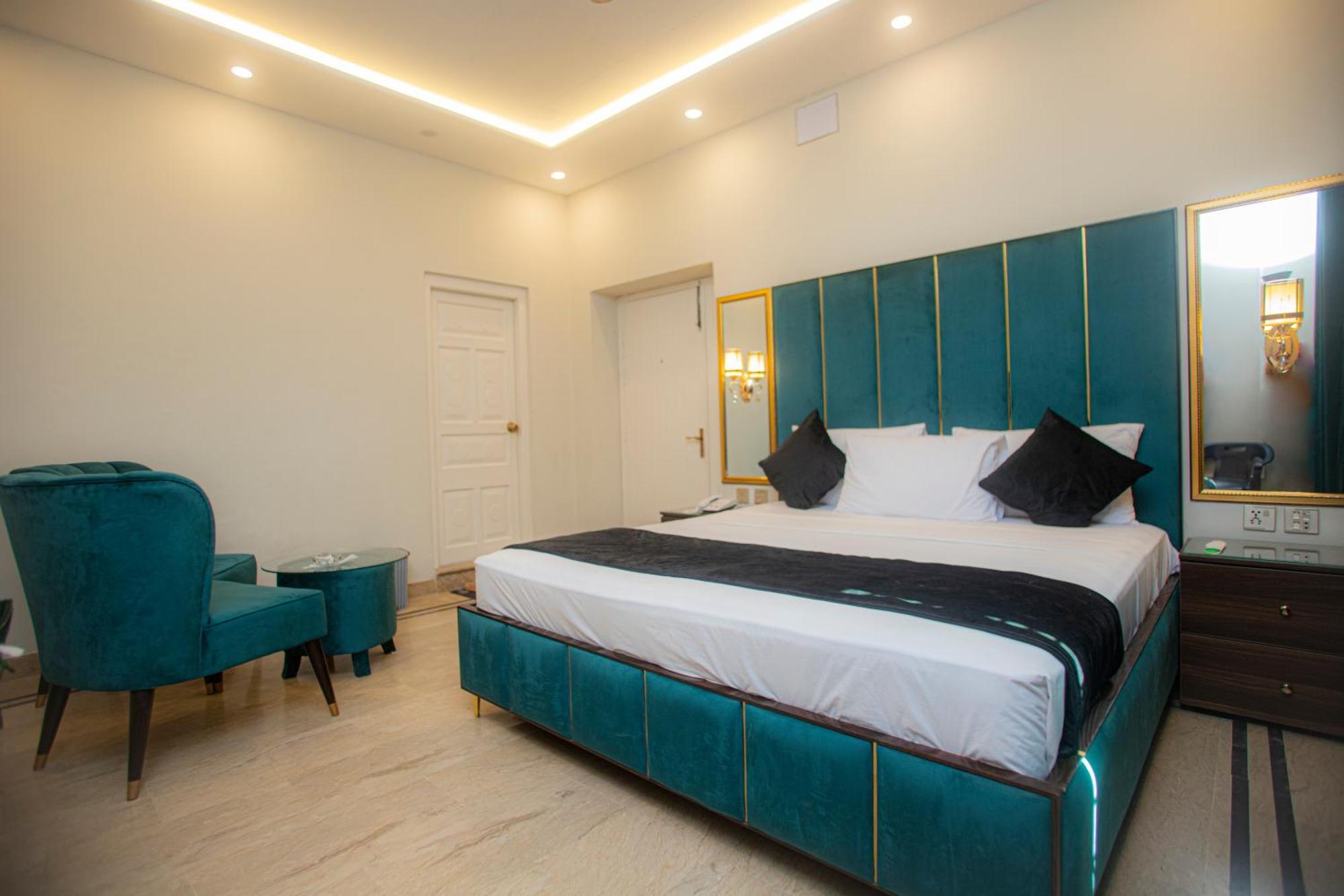 Hotel White Season Gulberg Lahaur Zewnętrze zdjęcie
