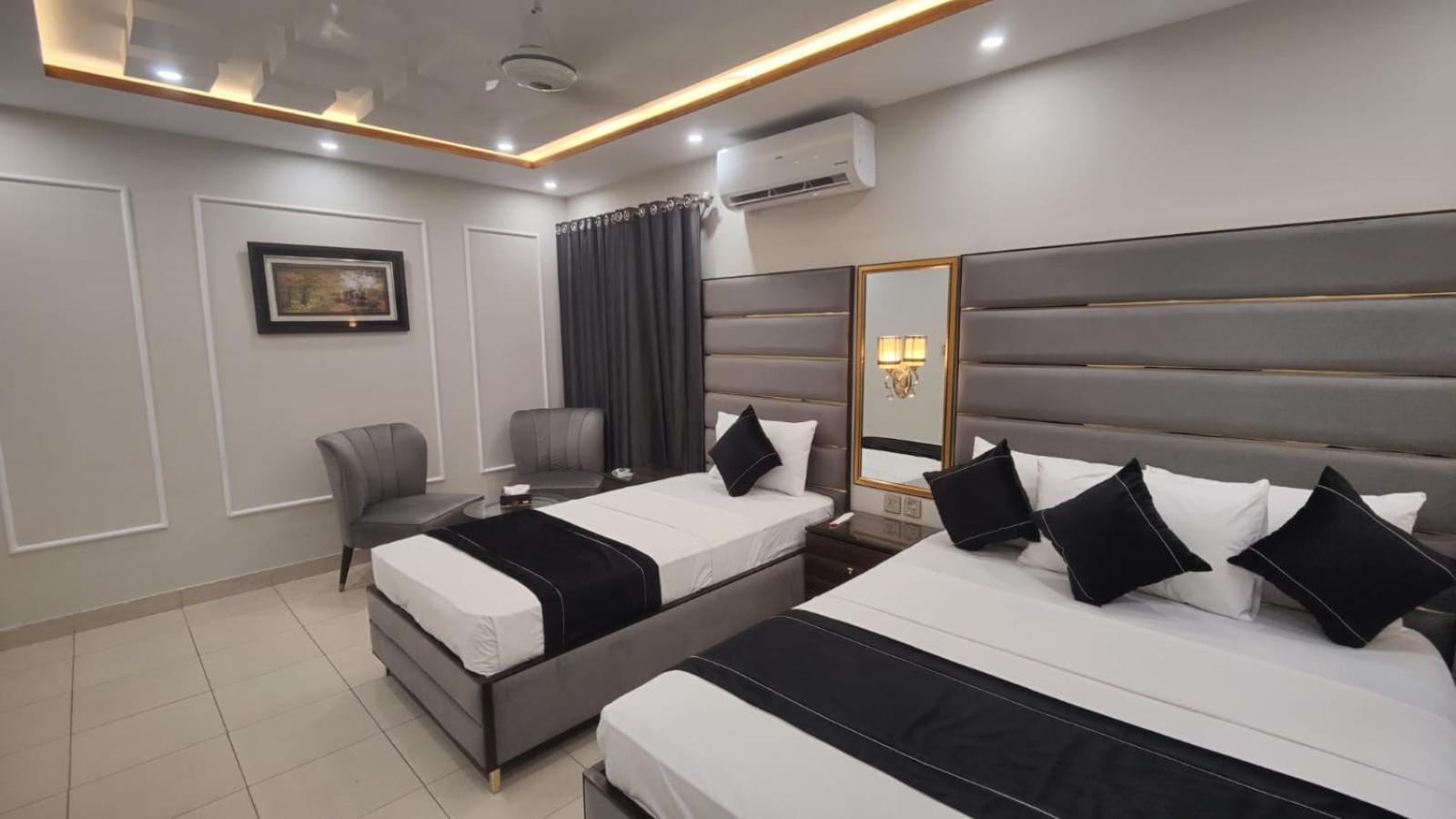 Hotel White Season Gulberg Lahaur Zewnętrze zdjęcie